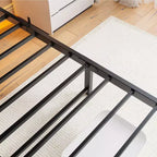 Struttura letto matrimoniale queen size con testiera in legno, luci RGB, ripiano di ricarica, non è necessario il box spring