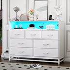Cassettiera per Camera da Letto con Luci LED, Cassettiera a 7 Cassetti con Stazione di Ricarica, Cassettiera in Legno per Ingresso, Armadio, Soggiorno, Corridoio