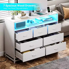 Cassettiera per Camera da Letto con Luci LED, Cassettiera a 7 Cassetti con Stazione di Ricarica, Cassettiera in Legno per Ingresso, Armadio, Soggiorno, Corridoio